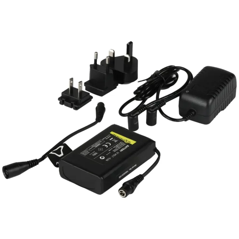 macna_12v_6a_batteries_charging_kit.jpg MACNA 12V 6000mA Battery + charging kit