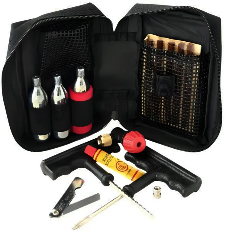booster_tubeless_repair_kit_dlx.jpg BOOSTER DLX Tubeless Tyre Repair Kit
