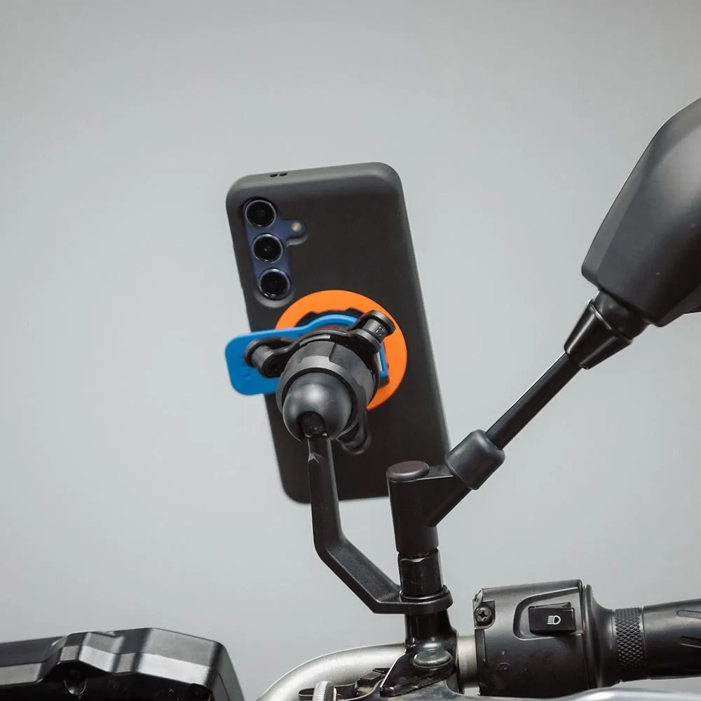 quad_lock_mirror_stem_mount_3-1.jpg QUAD LOCK Support smartphone rétroviseur à tige