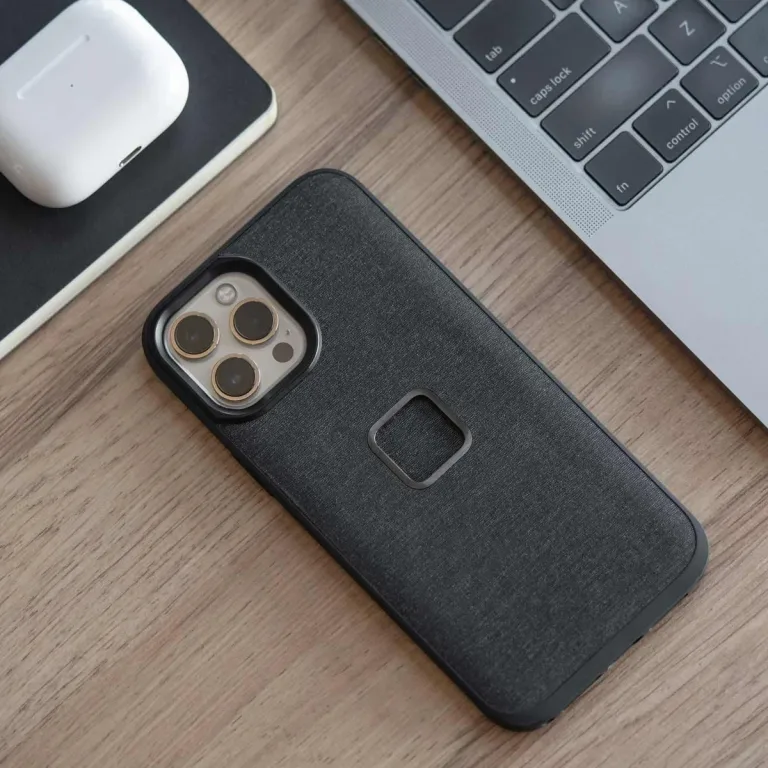 PEAK DESIGN iPhone 14 hoesje