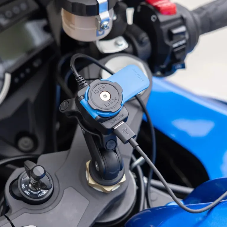 quadlock_motorcycle_usb_charger_3.jpg QUAD LOCK Motorsteun USB-lader